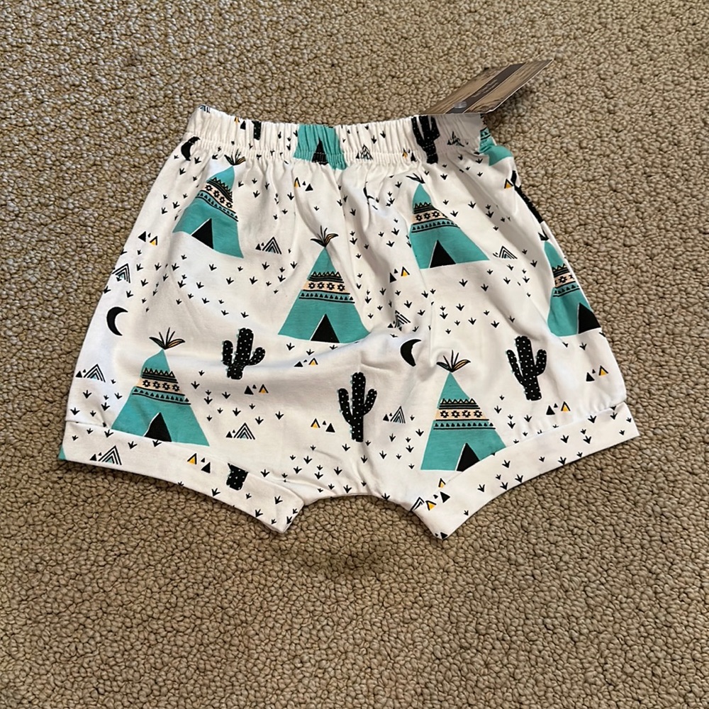 Tee pee shorts